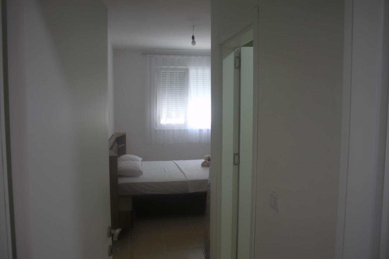 Everest Apartments Shëngjin エクステリア 写真