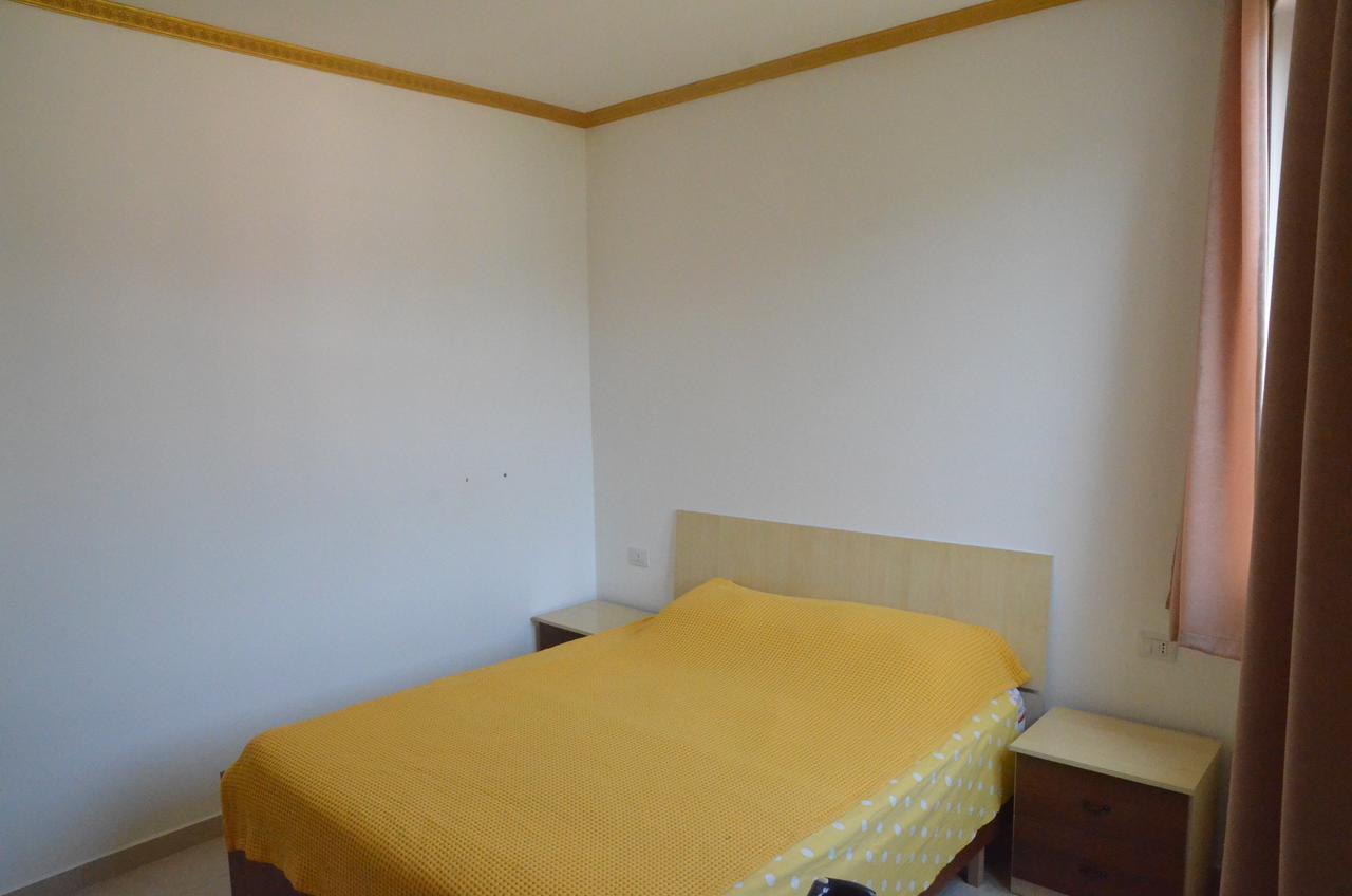 Everest Apartments Shëngjin エクステリア 写真