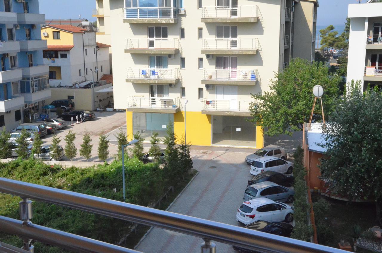 Everest Apartments Shëngjin エクステリア 写真