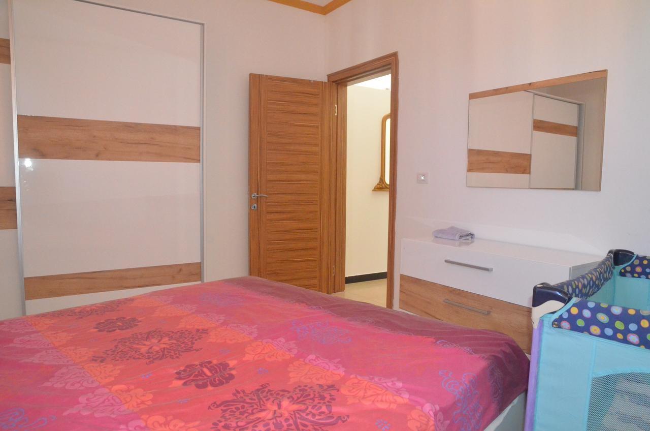 Everest Apartments Shëngjin エクステリア 写真
